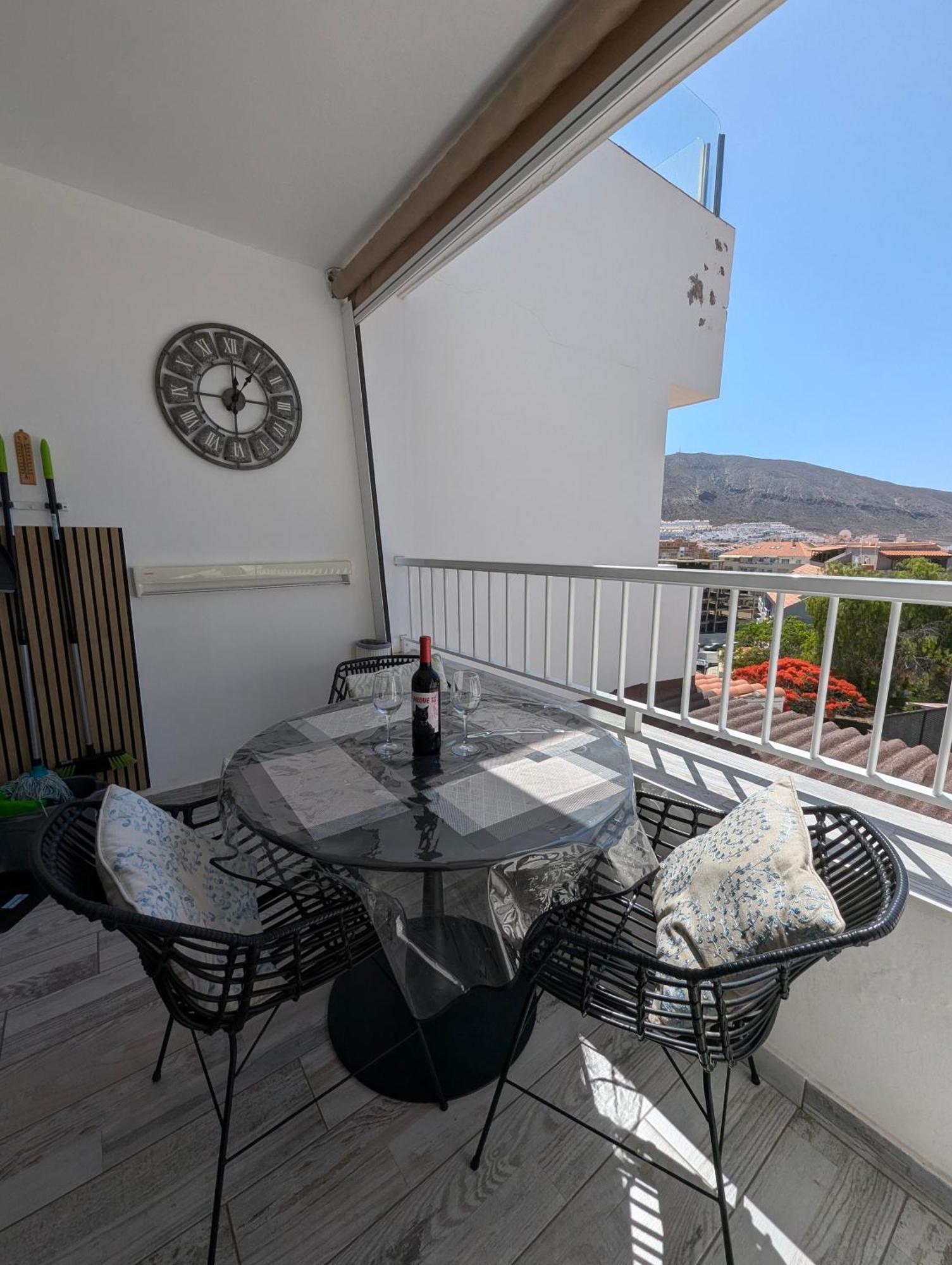Cozy apartment in Los Cristianos Guincho  Exterior foto